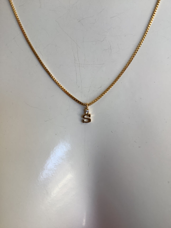 Standout Boutique S Pendant Necklace