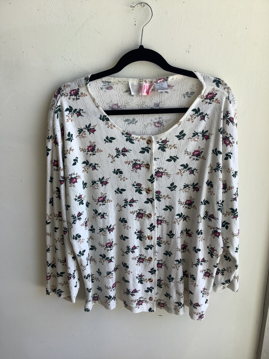 Vintage Lady Plus Rosebud Pointelle Button Cardigan Top