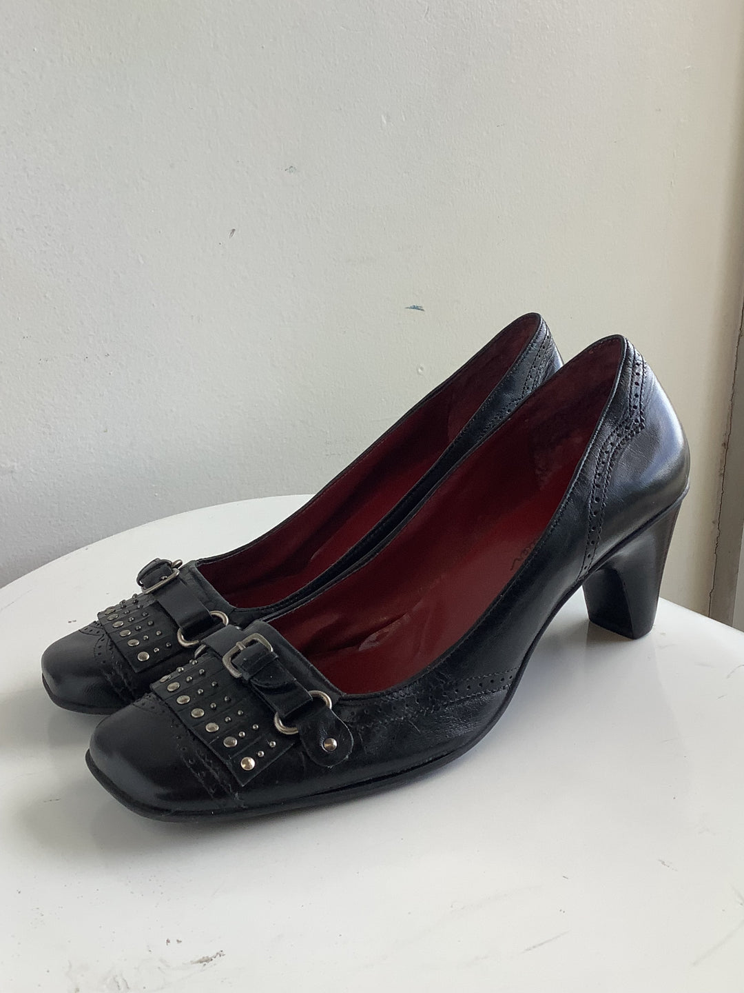 Eddie Bauer Black Leather Heels
