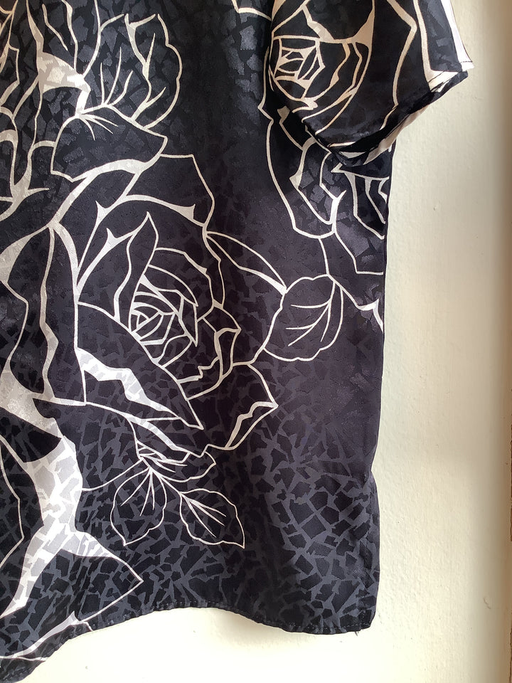 Vintage Blk + White Rose Blouse