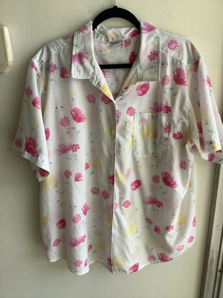 Vintage Floral Button Up Blouse