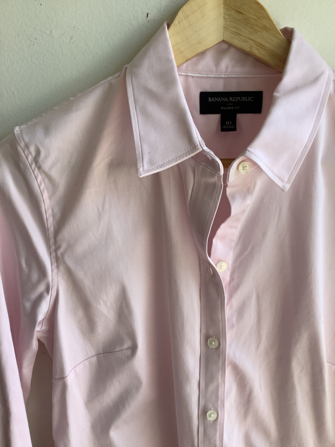 Banana Republic Pink Tailored Shirt