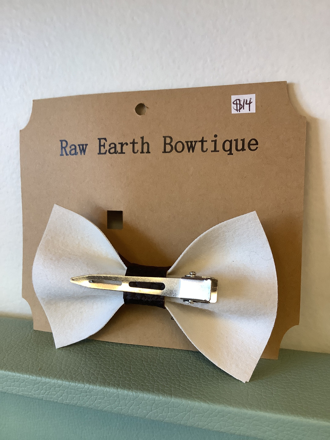 Raw Earth Bowtique Forest Green Mushroom Bow Tie