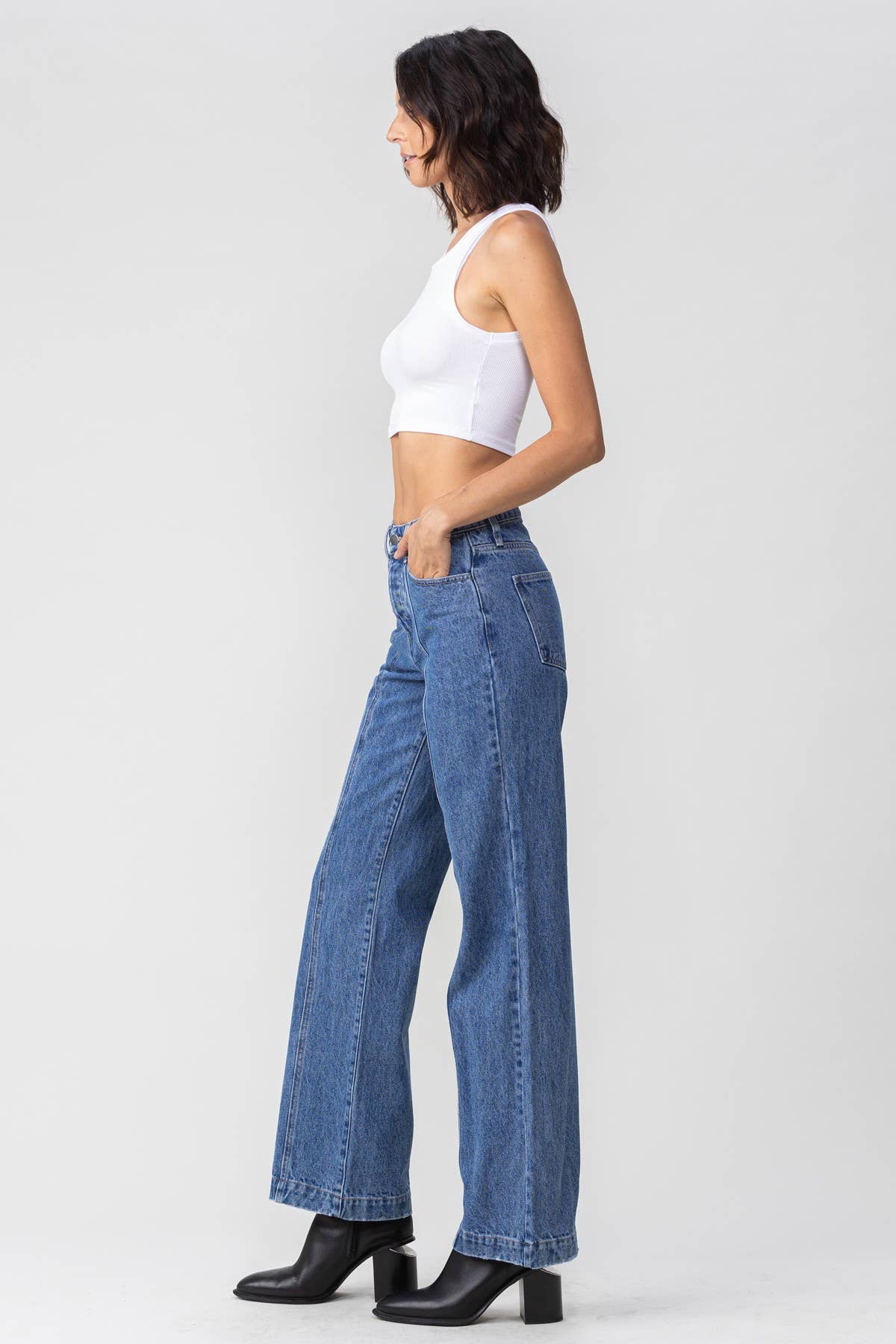 Mid Rise Relaxed Fit 90's Flare