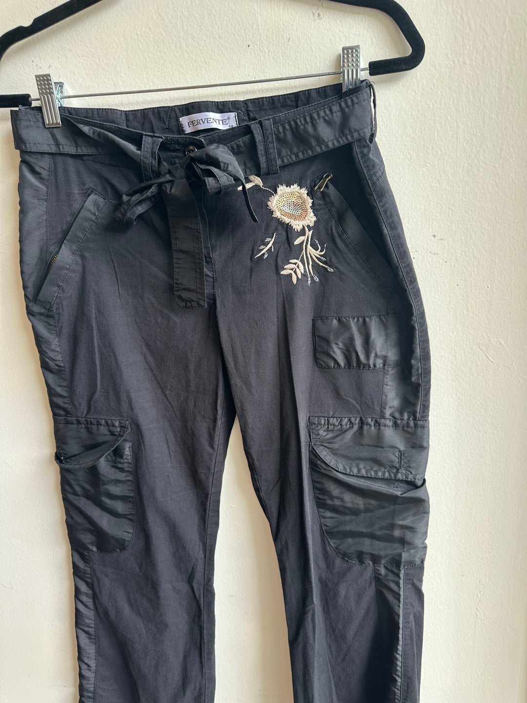Vintage Fervente Y2K Embroidered Cargo Pants | Size 40 / M