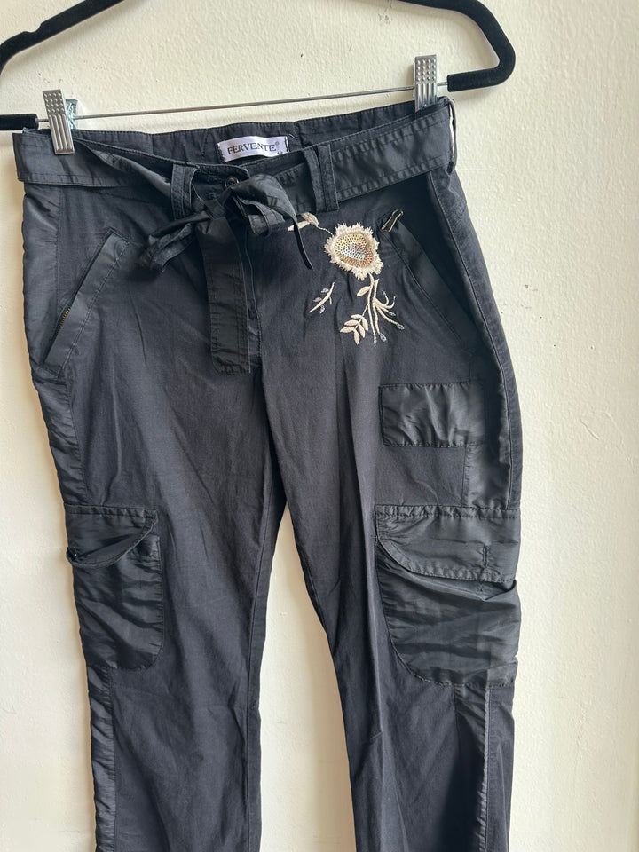 Vintage Fervente Y2K Embroidered Cargo Pants | Size 40 / M