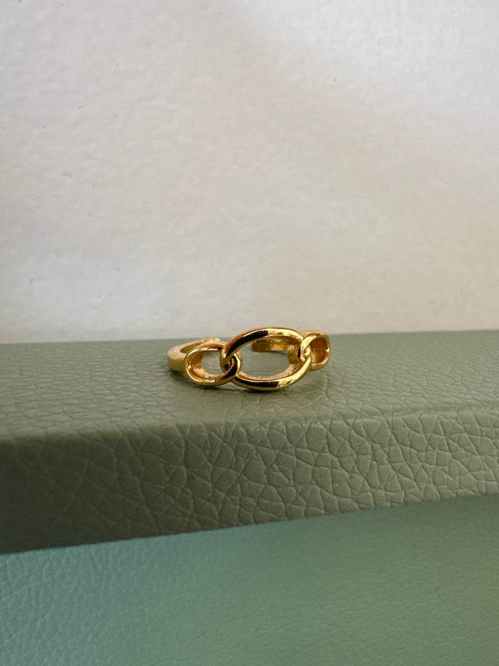 Standout Boutique 3 Links 18K Gold Bond Adjustable Ring