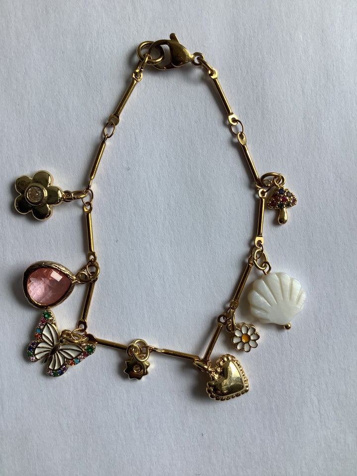 Wild Honey SweetHeart Charm Bracelet