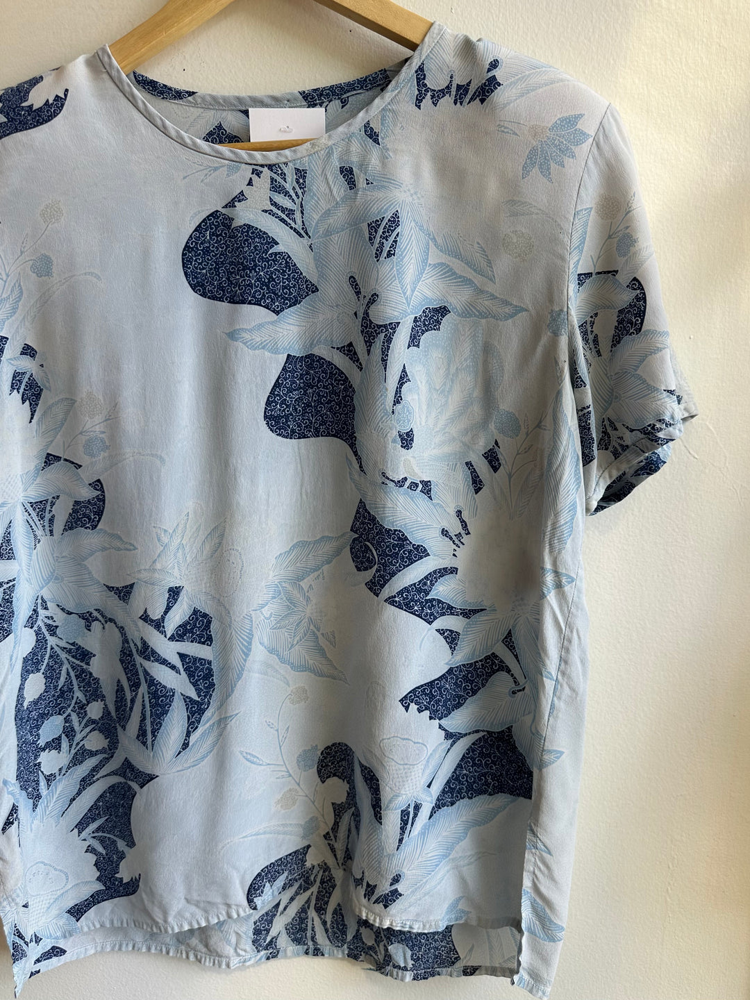 Vintage Soft Sky 100% Silk Tee | Indigo + Cream | Size Medium