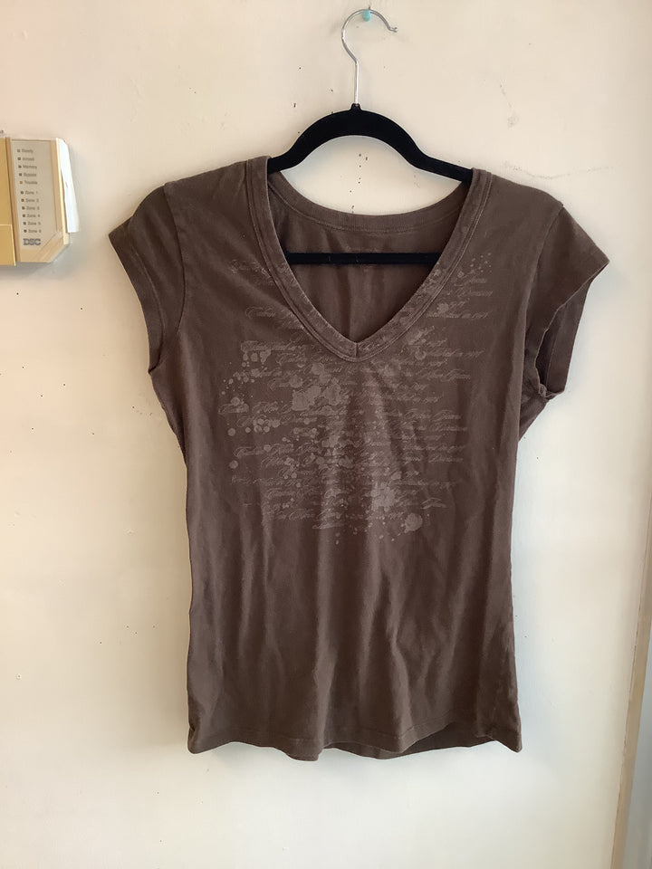 Calvin Klein Graphic V-Neck Tee