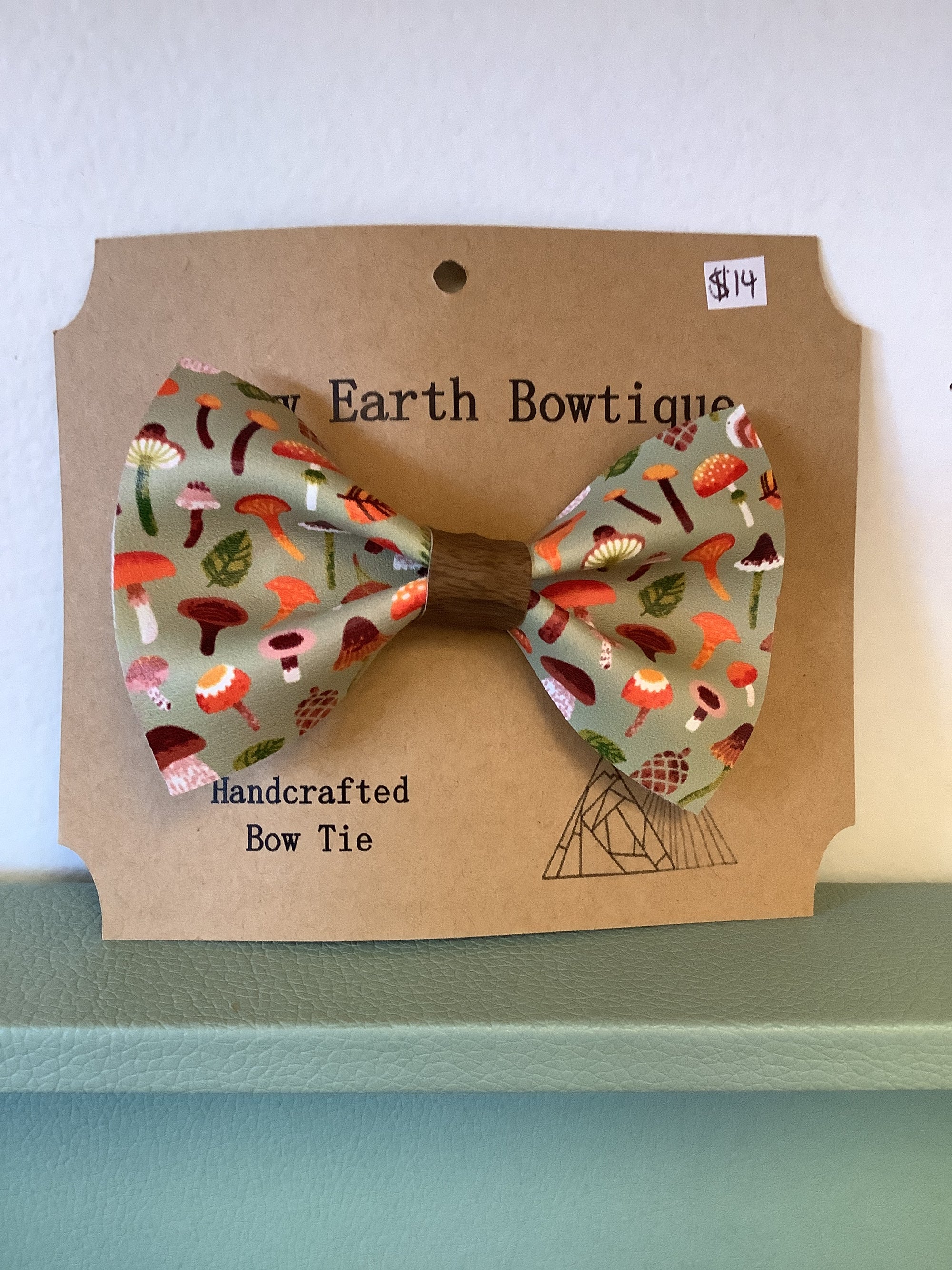 Raw Earth Bowtique Sage Green Mushroom Bow Tie