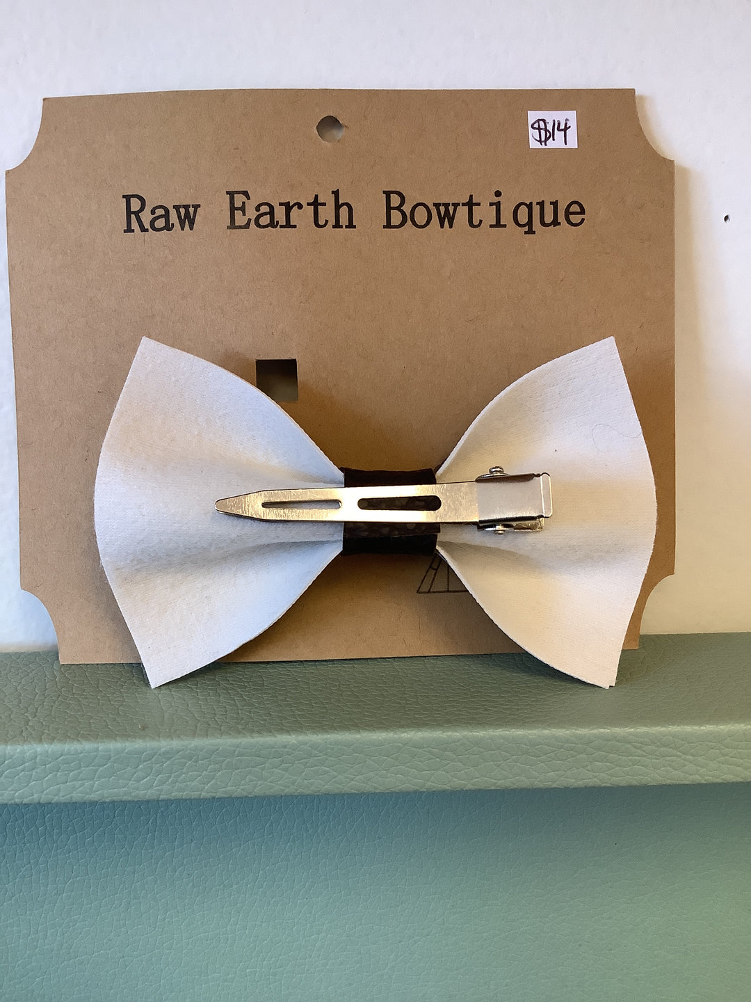 Raw Earth Bowtique Forest Green Mushroom Bow Tie