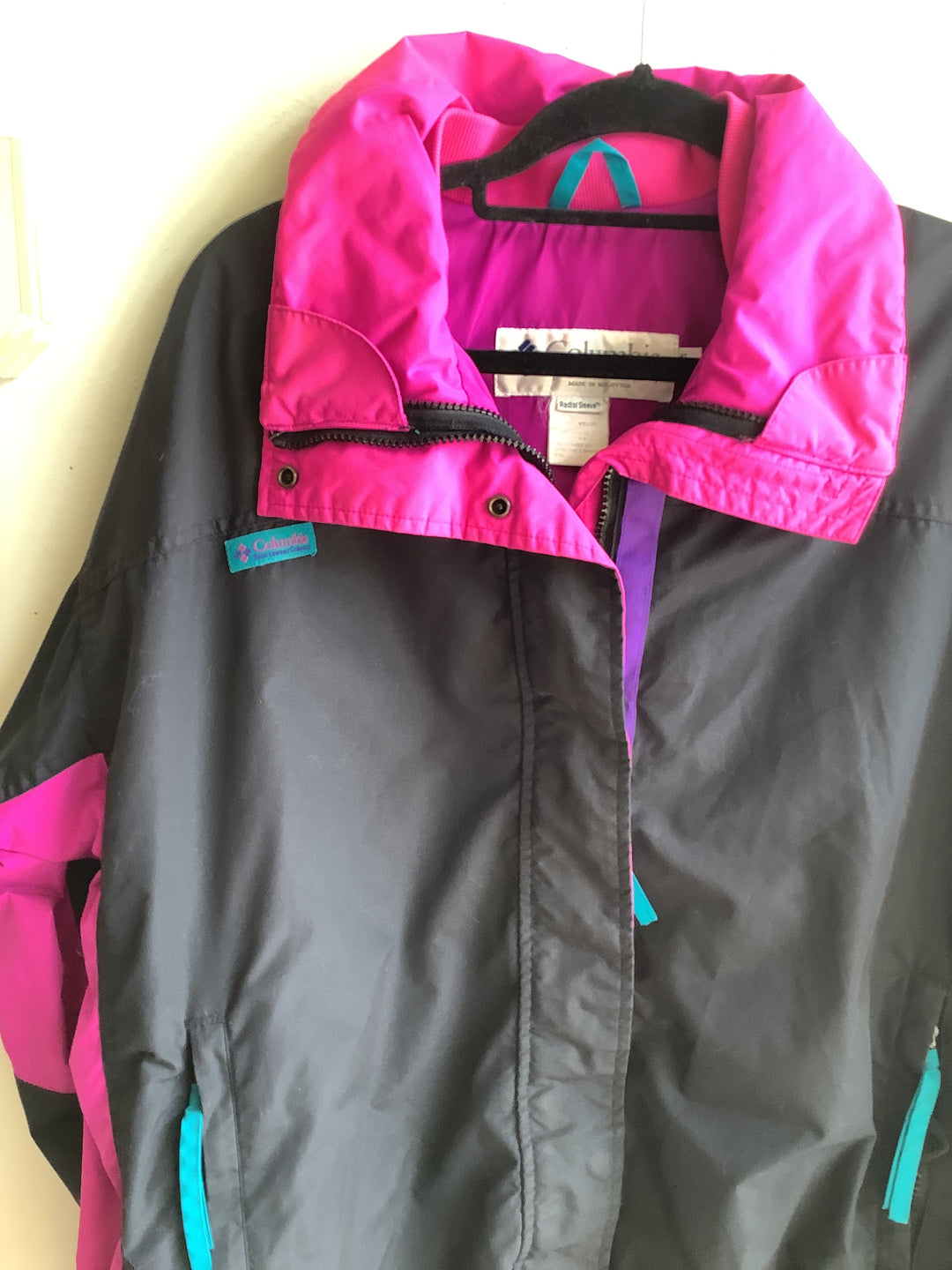 Vintage Columbia Black + Hot Pink Windbreaker Jacket
