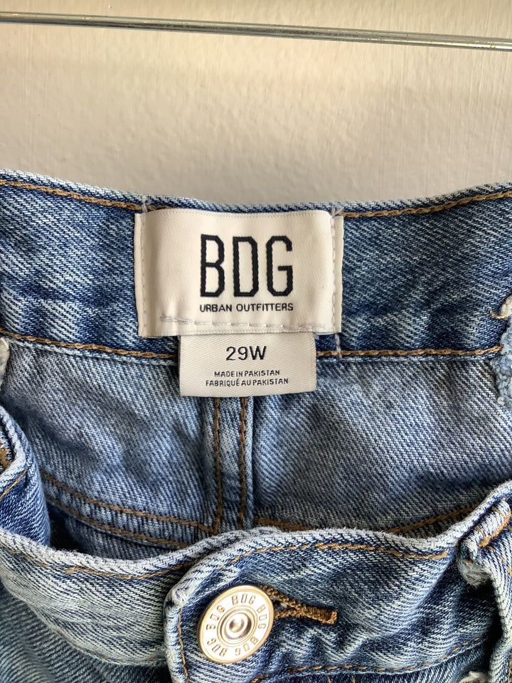 BDG Barrel Jeans