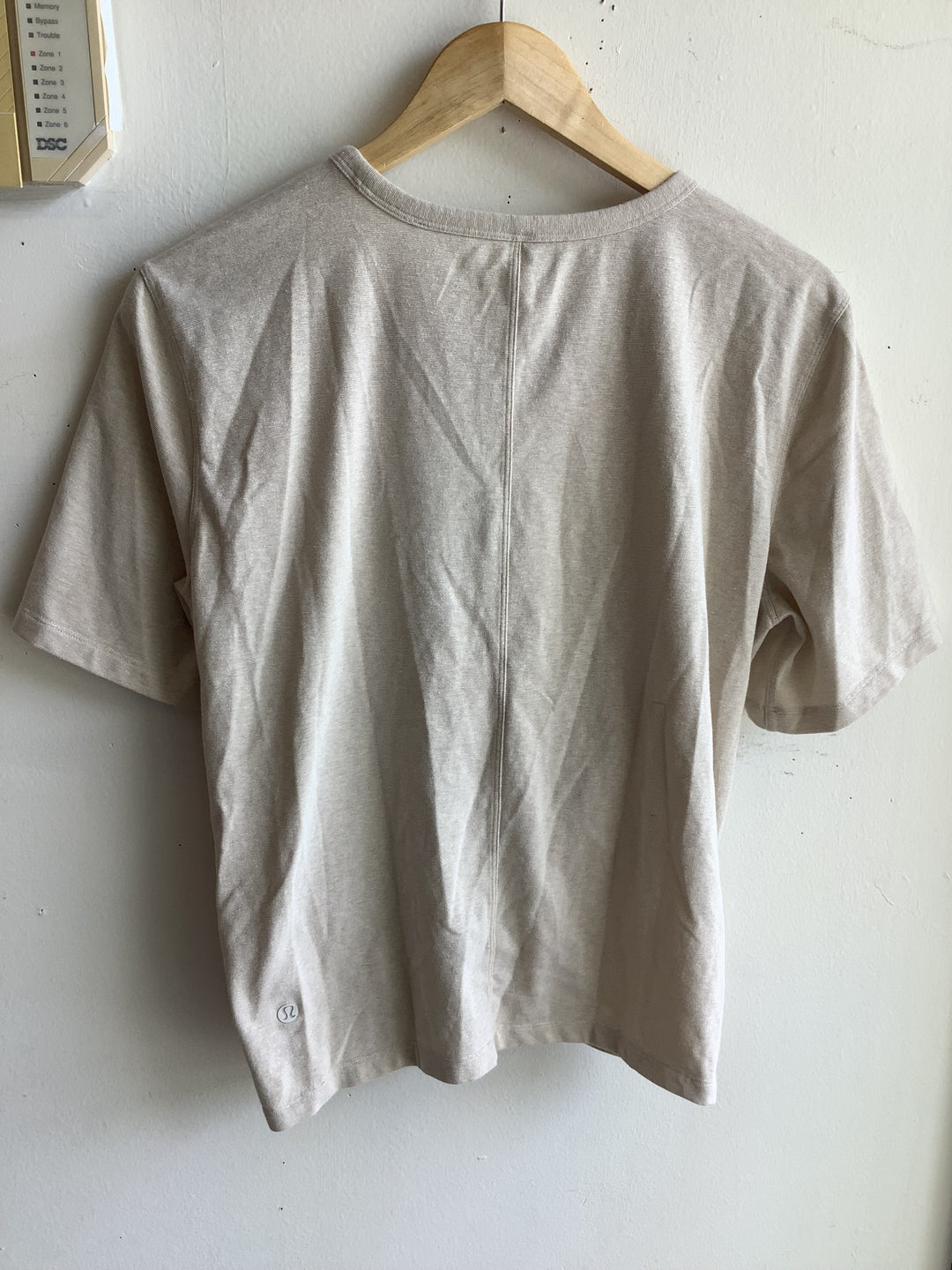 Lululemon Sandstone Twist Tee