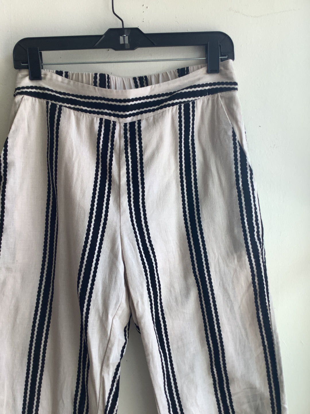 Linen Blend Stripe Cropped Pant