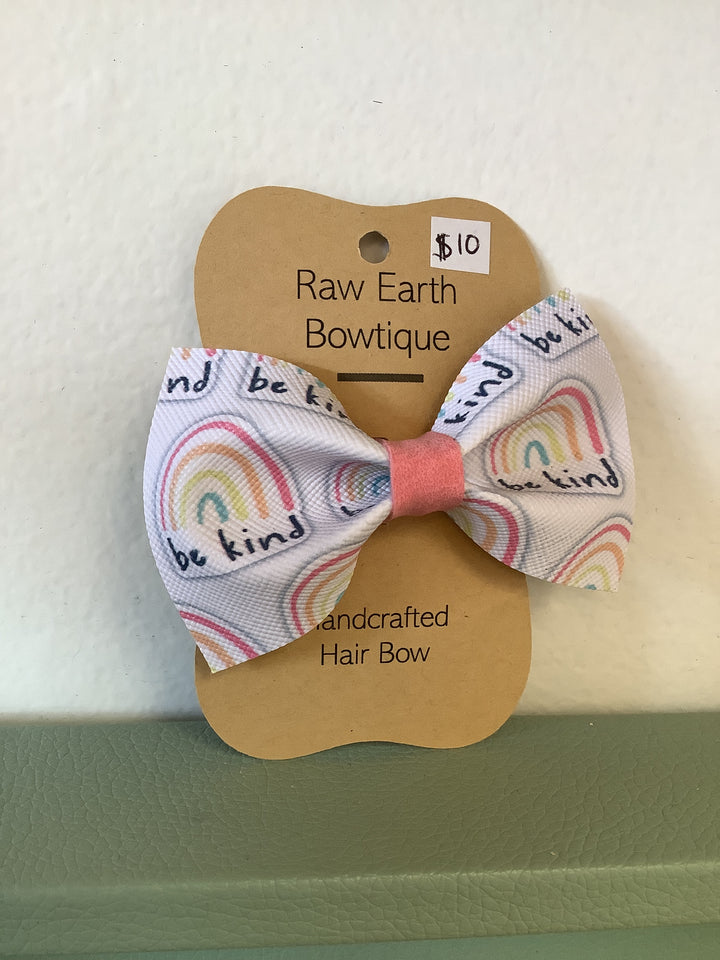 Raw Earth Bowtique be kind hair bow clip
