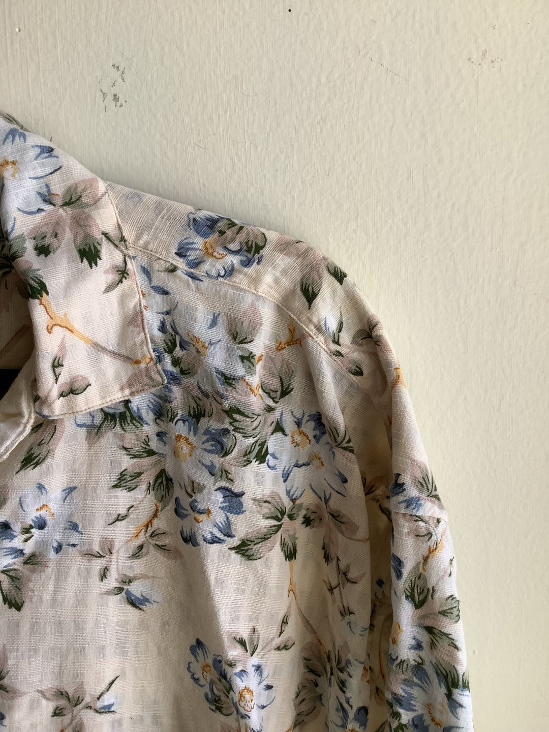 Vintage Penmans Plus Blue Floral Linen Blend Blouse