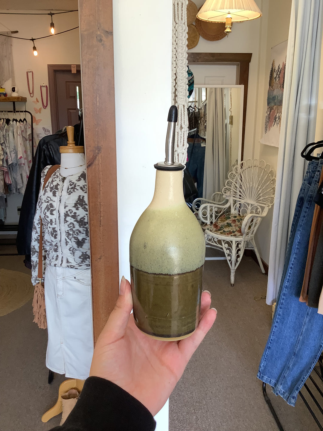 Ceramic Earthy Oil Bottle