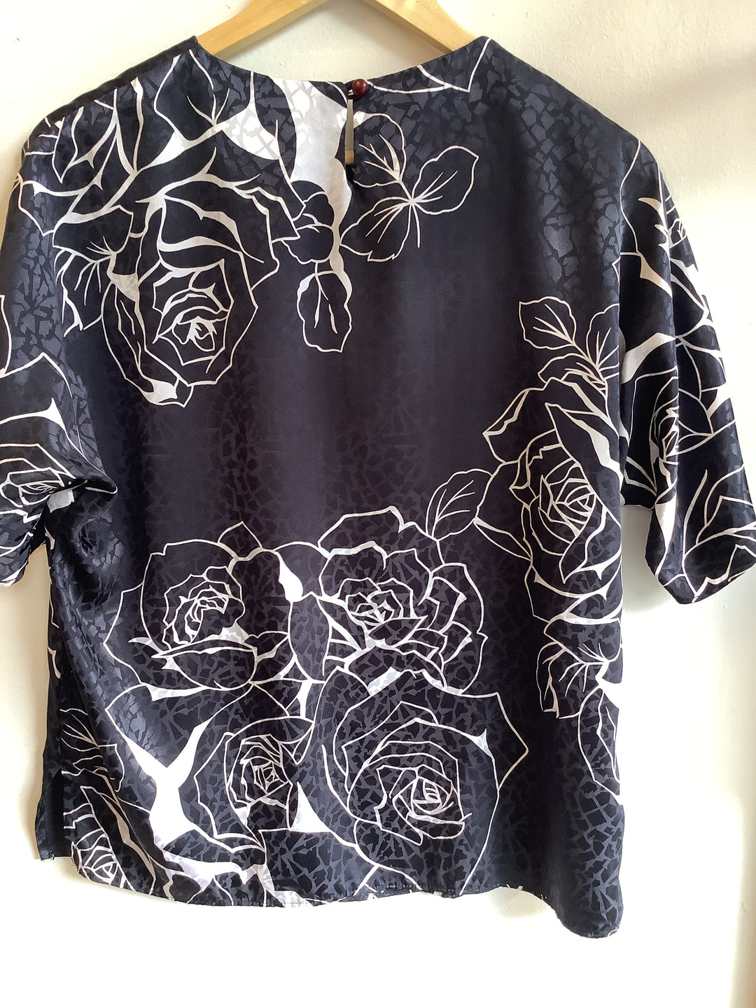 Vintage Blk + White Rose Blouse