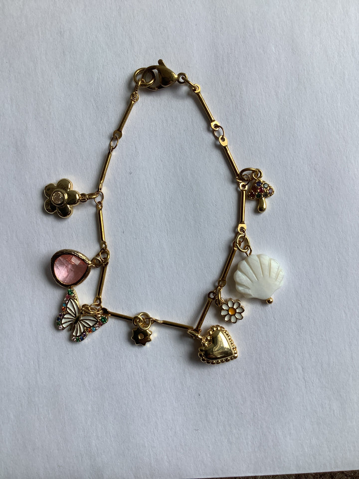 Wild Honey SweetHeart Charm Bracelet