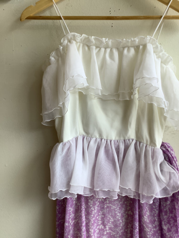 Vintage Lavender Prairie Ruffle Maxi Dress – Jeri Originals