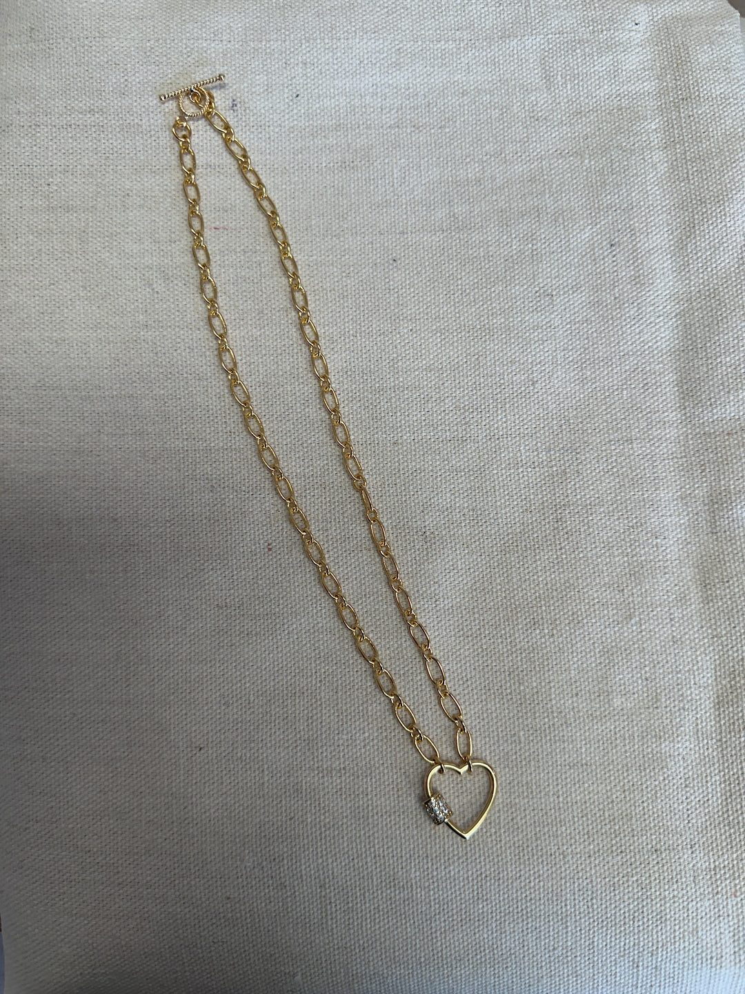 Standout Boutique Heart Chain Necklace
