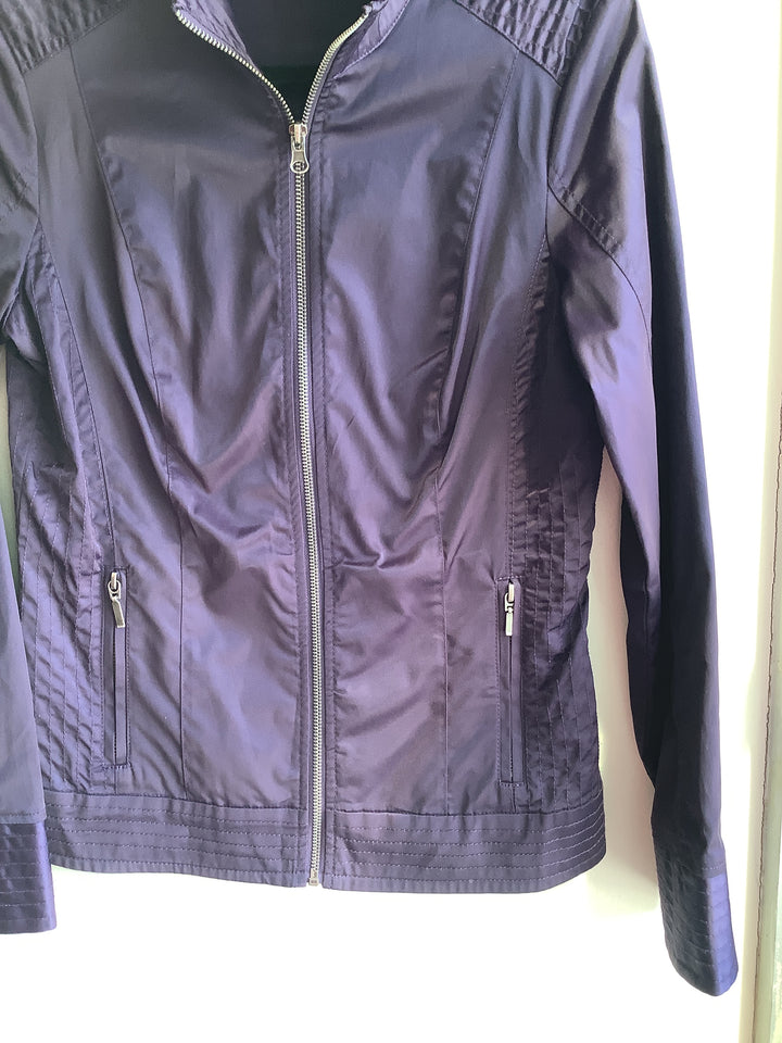 Chic Plum Zip-up Utility Jacket