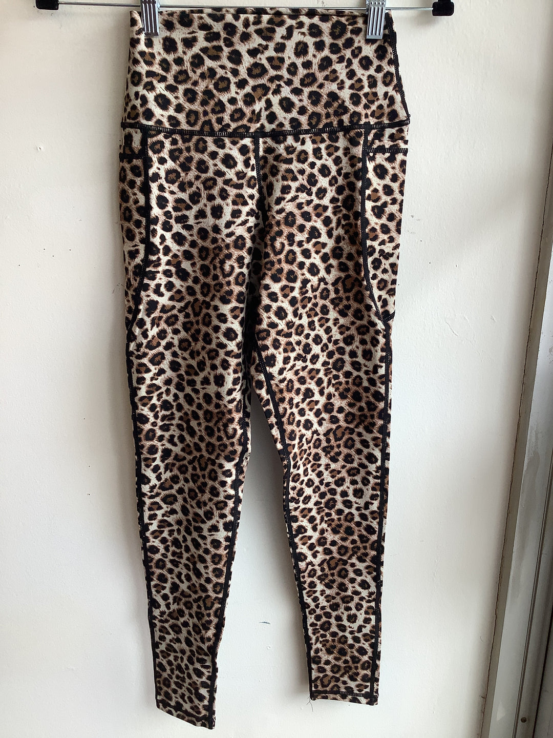 Ecomadix Leopard Leggings with Pockets