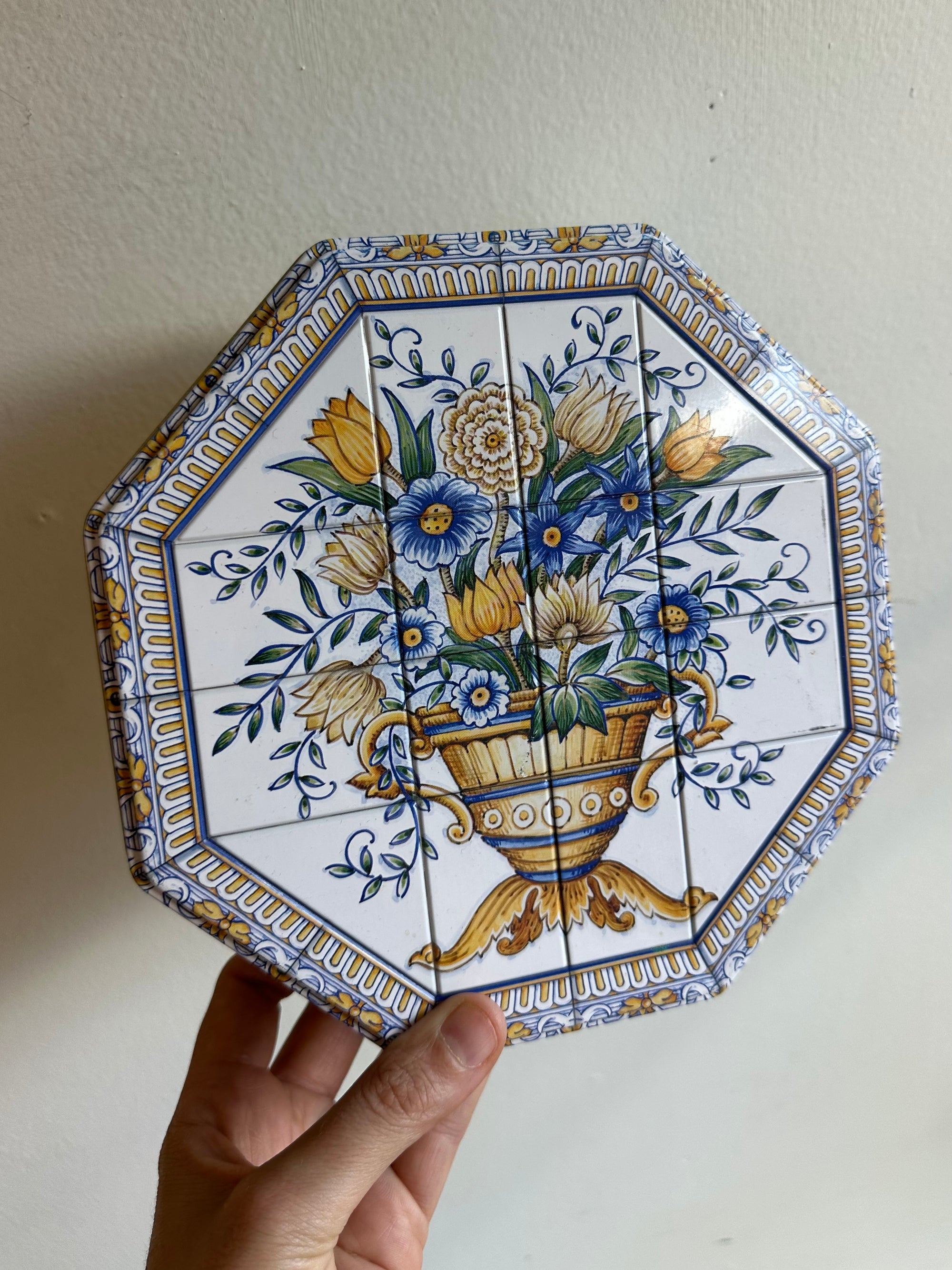 Vintage Floral Tin with Italian Tile Design