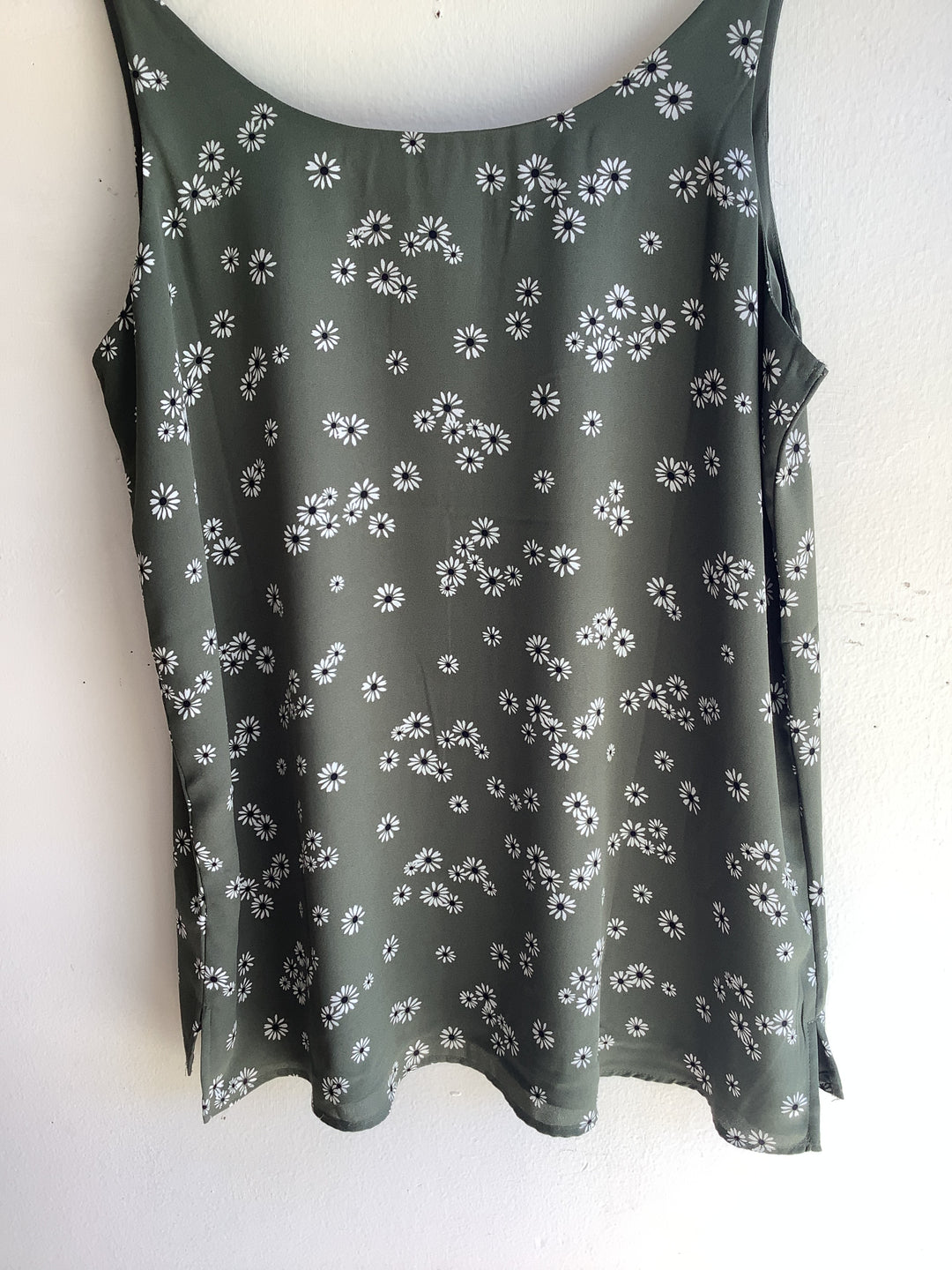 Daisy Field Scoop Cami