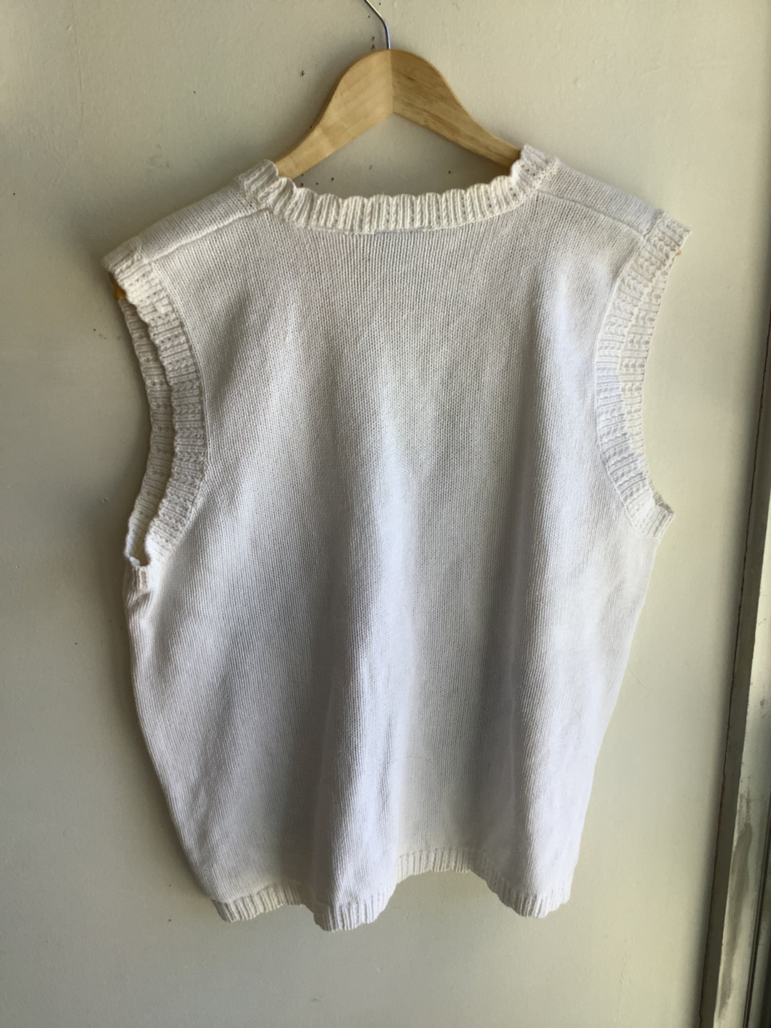 Vintage Floral Knit Sweater Vest