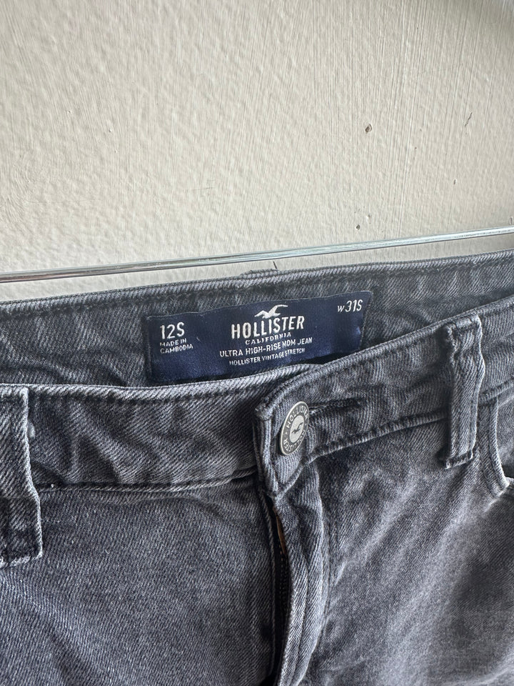 Hollister Distressed Black Straight Leg Jeans