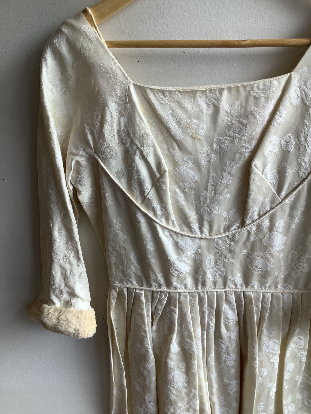 Vintage Cream Floral Romance Dress