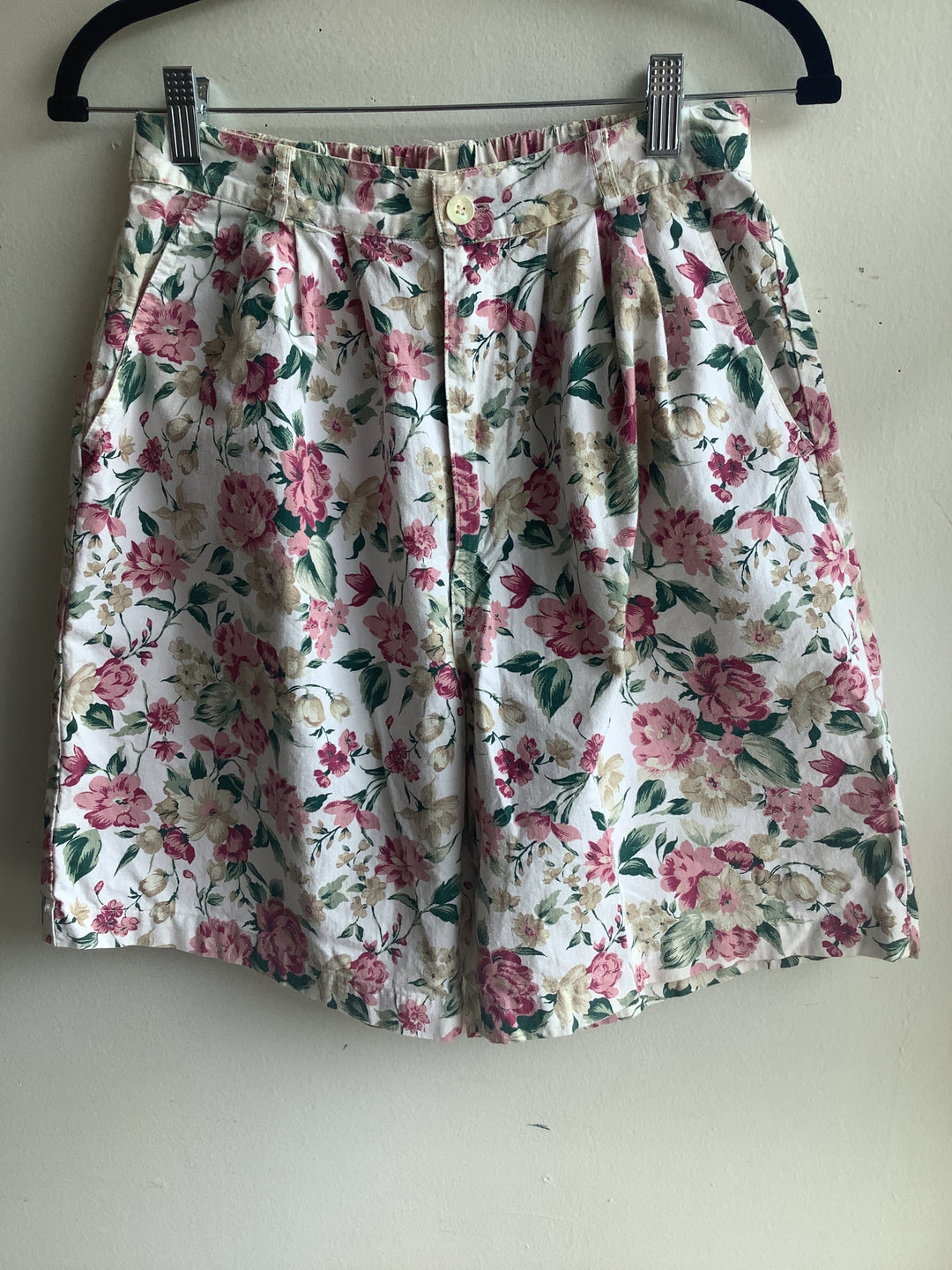 Vintage Willow Ridge Floral Shorts