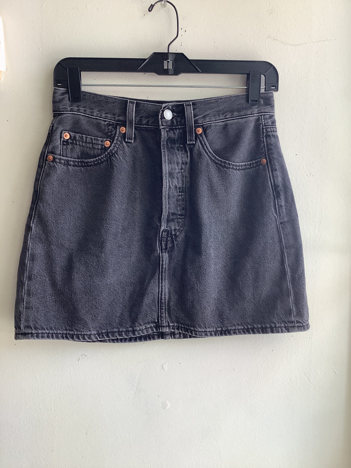 Levi’s Black Wash Denim Mini Skirt