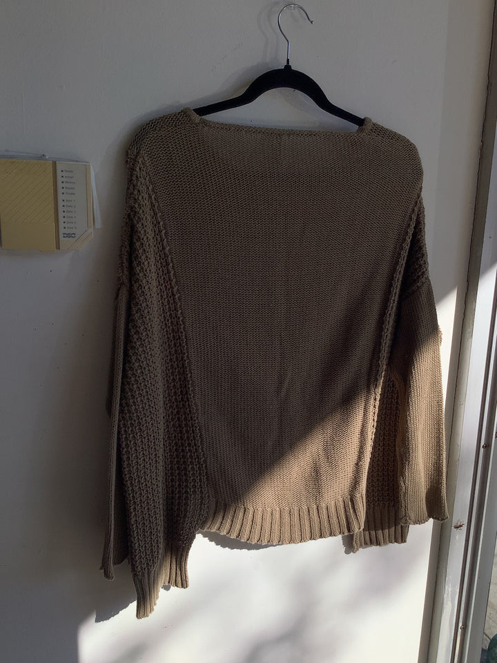 Mono Reno Taupe Knit Sweater