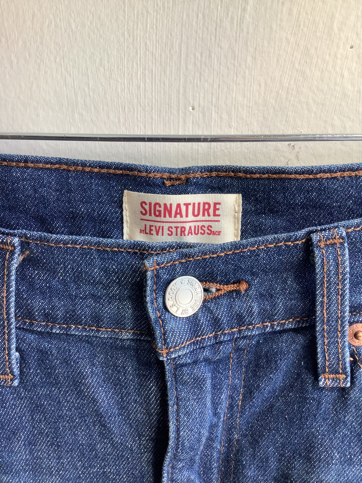 Levi’s Denim Skirt