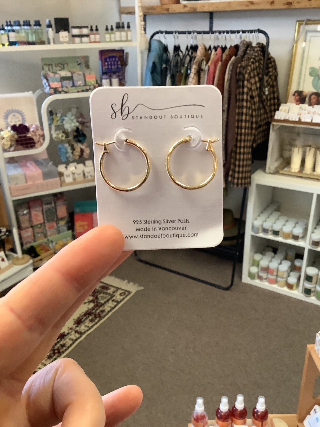 Medium Hoops - Standout Boutique (Vancouver, BC)