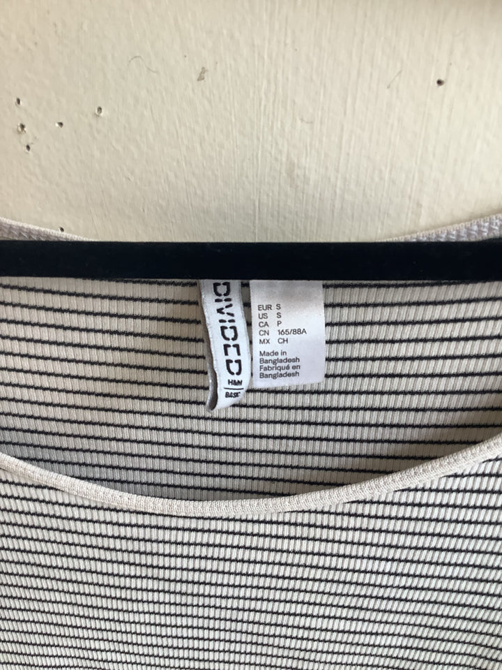 H&M Striped Ribbed Crop Tee