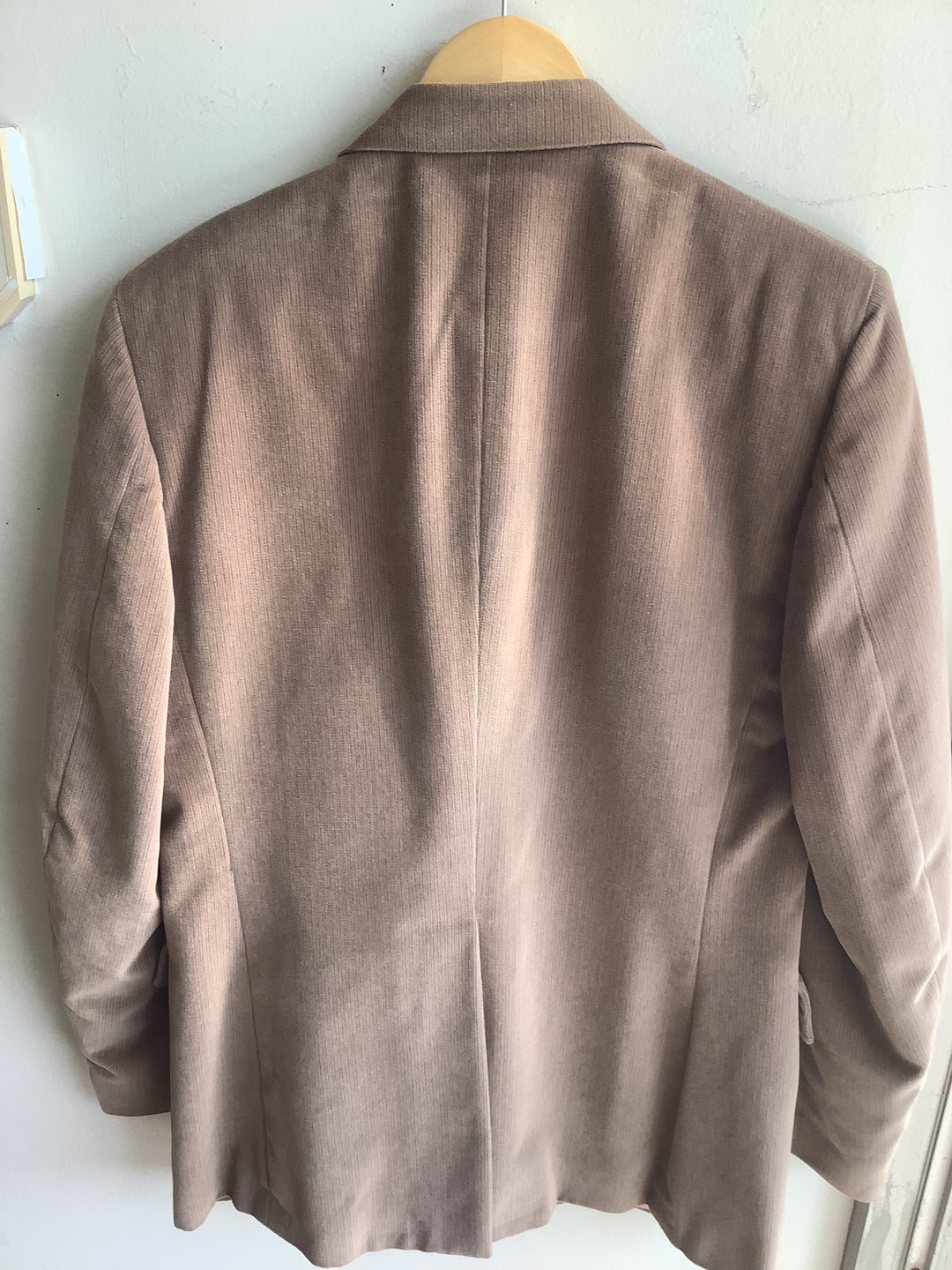 Vintage Hyde Park Taupe Textured Blazer