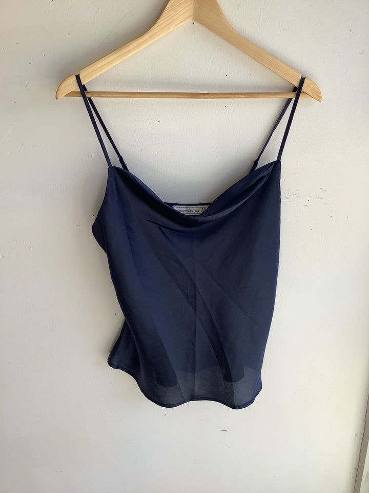 Abercrombie Silk-Feel Navy Cami - Ana