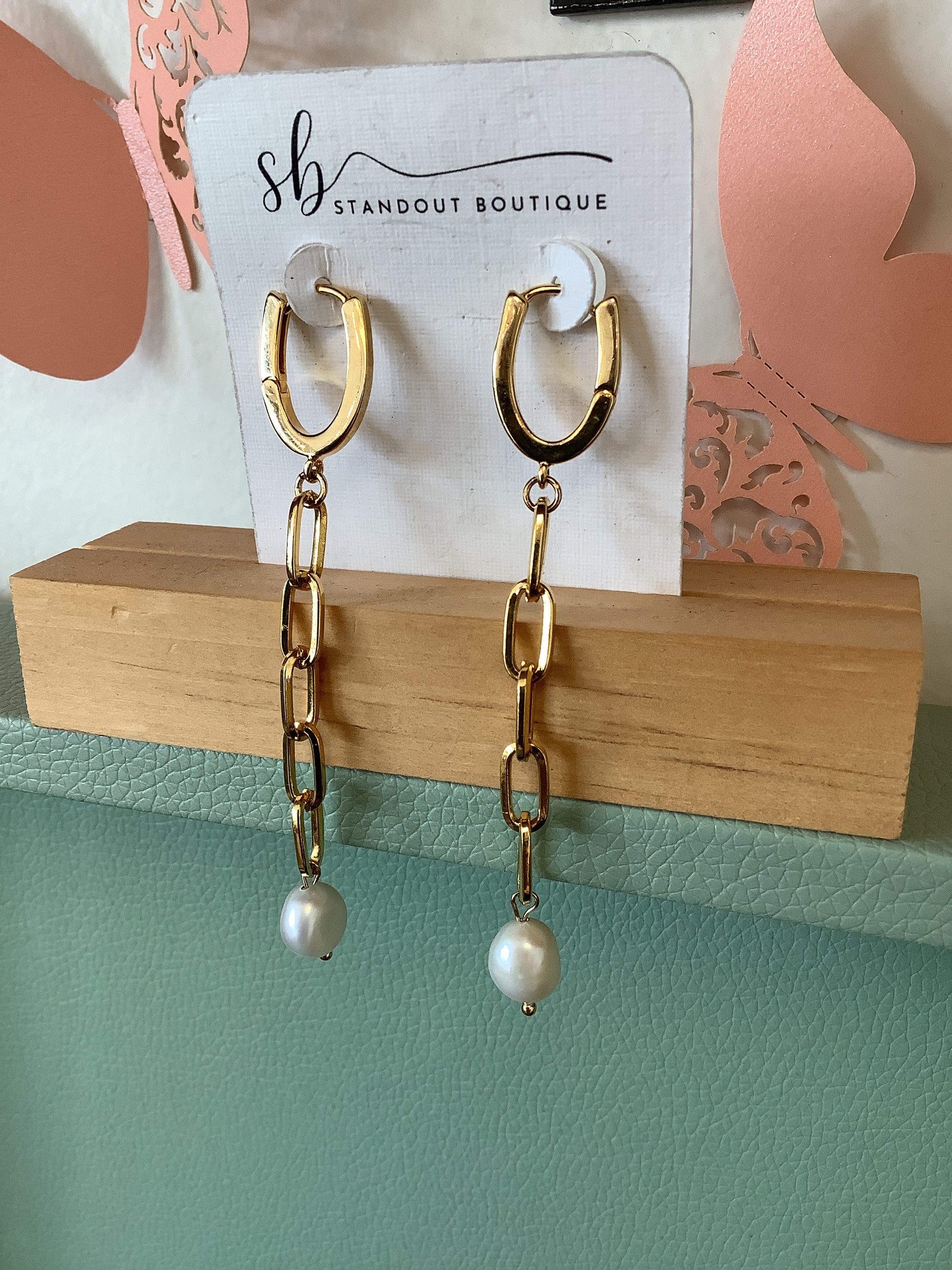 Standout Boutique Karlita Gold/Pearl Earrings