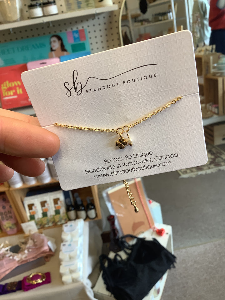 Standout Boutique Clover Bracelet- Vancouver, BC