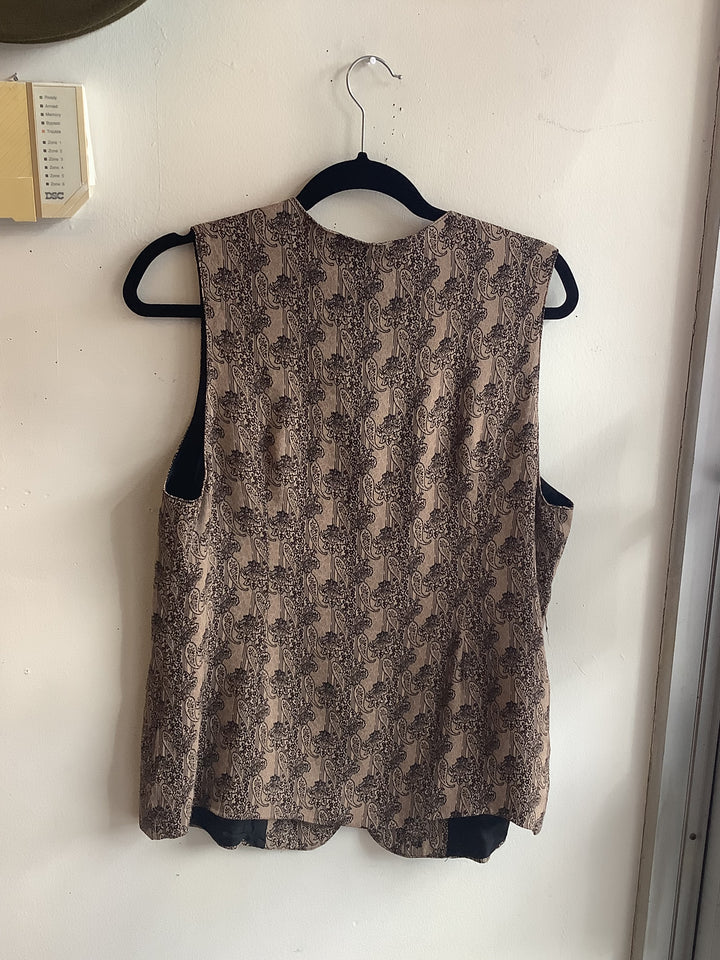Vintage Valia Paisley Button Vest