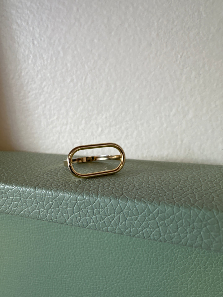 Standout Boutique Oval Ring