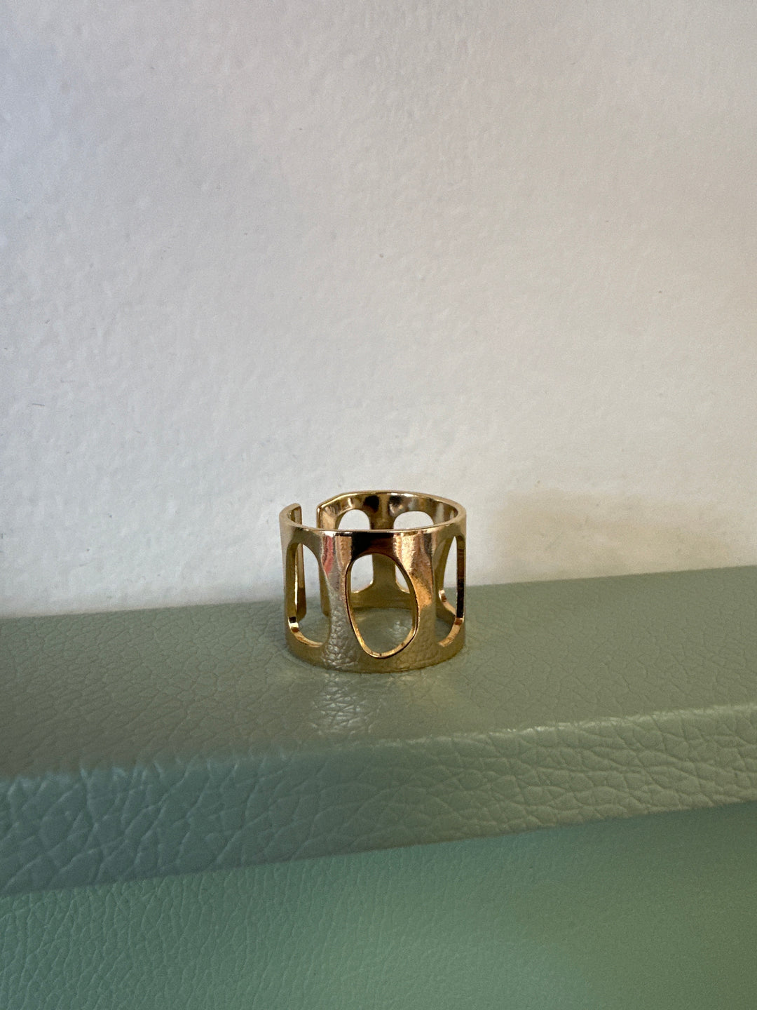 Standout Boutique 18k Gold Bond Thick Cut Out Ring