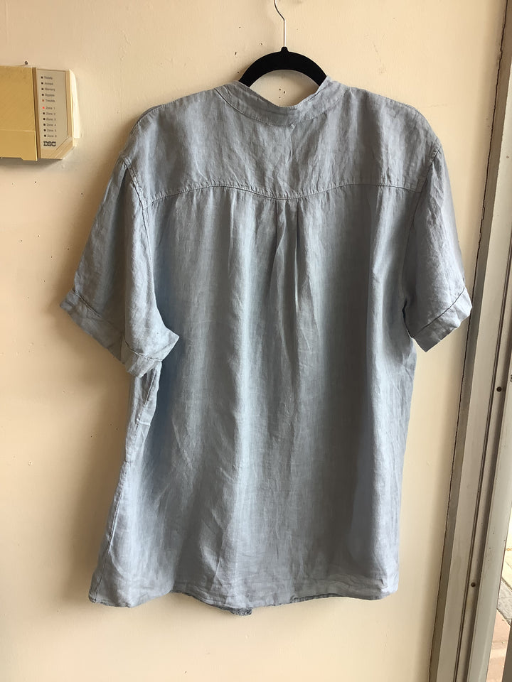 Italian Linen Button Up