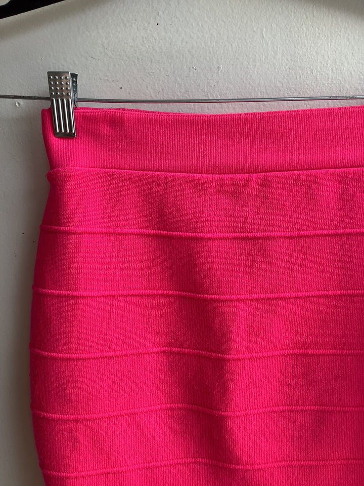 Vintage 2000s Hot Pink Bodycon Skrit