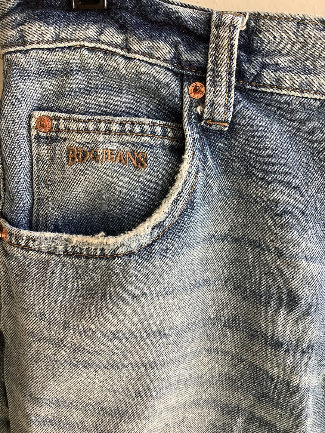 BDG Barrel Jeans